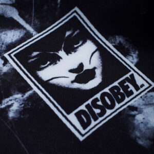 Manto Shorts Disobey 4