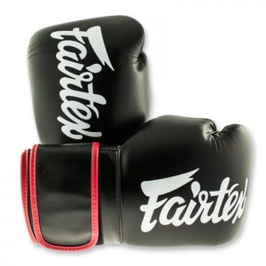 fairtex black red boxinggloves front2 1